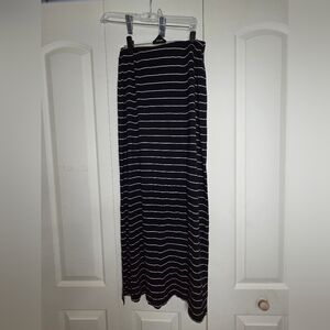 Old Navy Black and White High Low Skirt